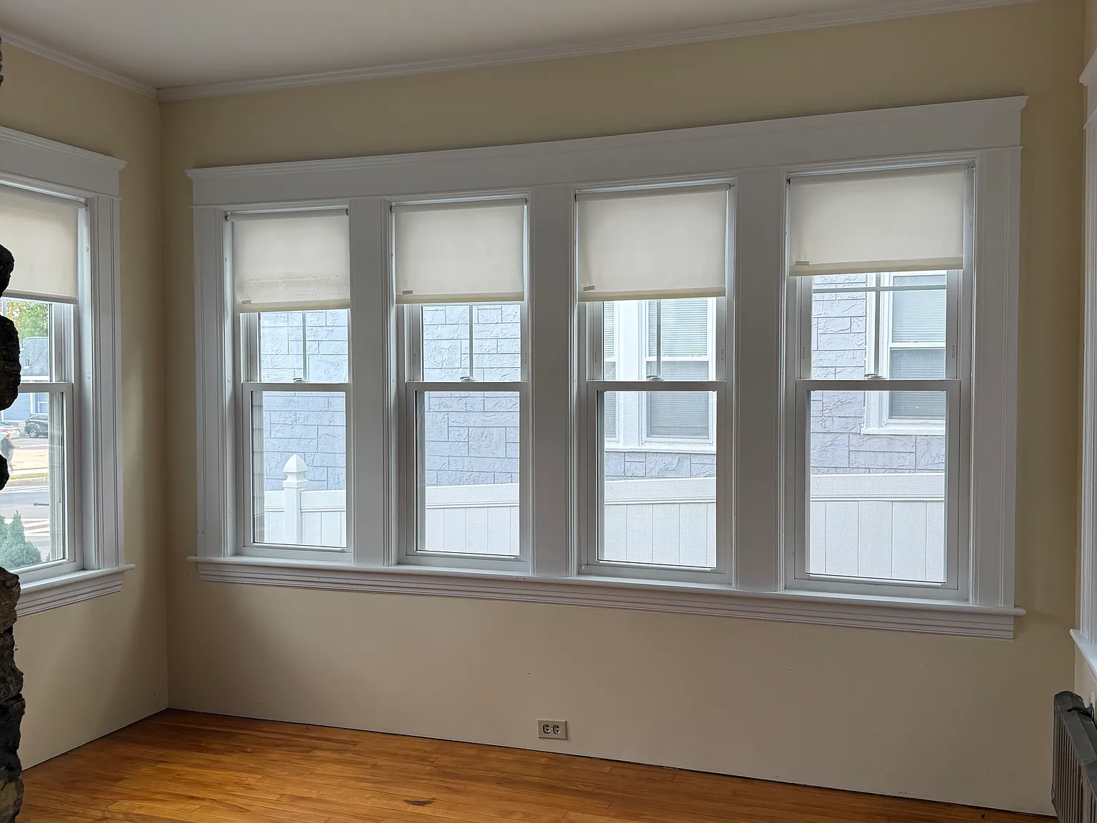 5 bed, 2.5 bath, 1980 sqft, $4,000 — Photo 3