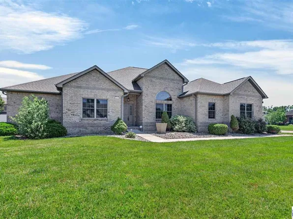 5051 Par 4 Ln, Terre Haute, IN 47802