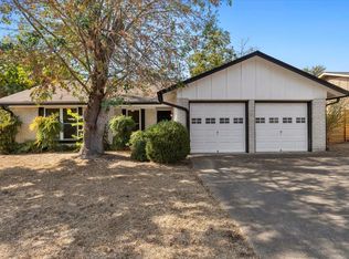 2705 Deeringhill Dr, Austin, TX 78745