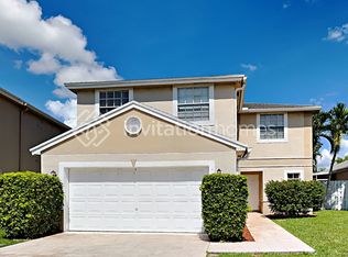 225 W Riverbend Dr, Fort Lauderdale, FL 33326