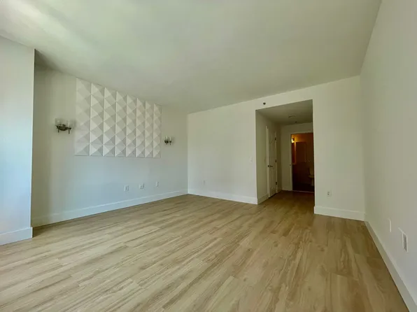 2101 City Place image 33 of 37