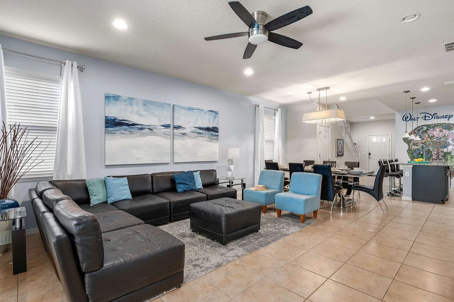 7 bed, 5.0 bath, 4789 sqft, $7,041 — Photo 3