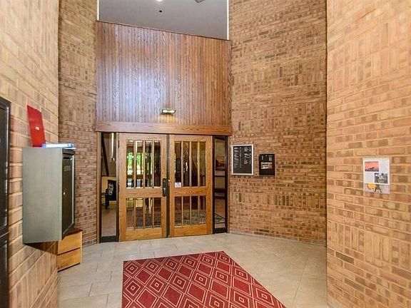 3rd image of 2125 Nature Cove Ct APT 207