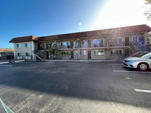 411 S Nimbus Ave APT 3, Clearwater, FL 33765