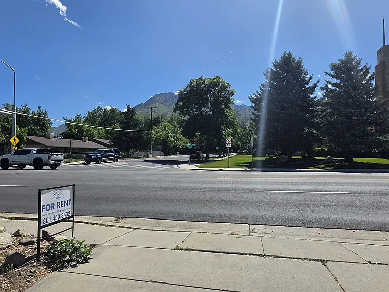5920 S Highland Dr #2 — Photo 8