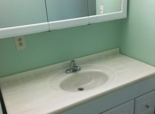 72 W Dudley Rd, Dudley, MA 01571