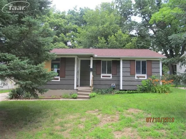 2723 Eaton Pl, Flint, MI 48506