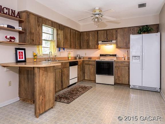 5th image of 4711 NW 29th Ave
