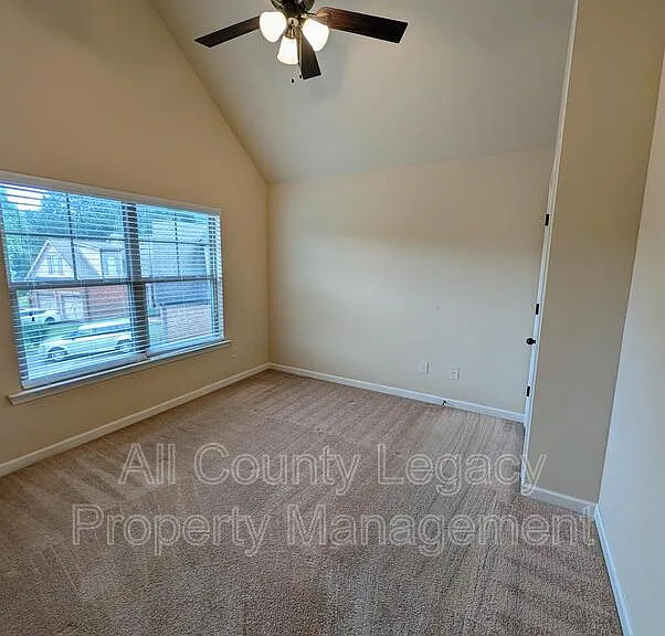 2591 Foxy Dr — Photo 9