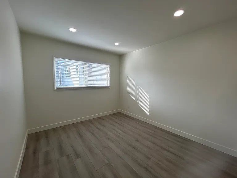 309 Calle Miramar #E — Photo 8
