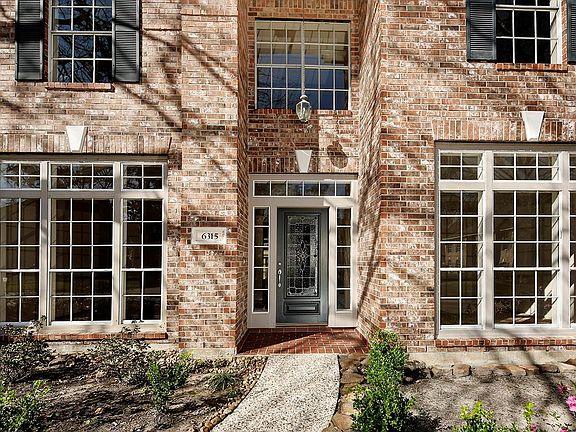 3rd image of 6315 Threeflower Ln