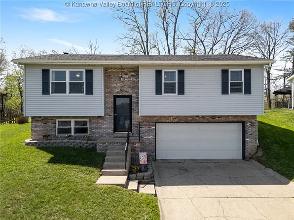 126 Timberlake Cir, Scott Depot, WV 25560