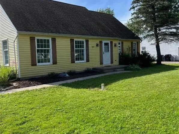 2666 Stony Point Rd, Grand Island, NY 14072