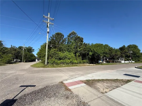 2667 2nd St, Slidell, LA 70458