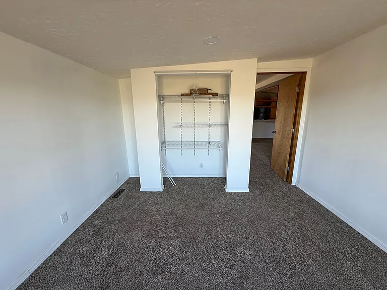 4312 Beagle Rd — Photo 7