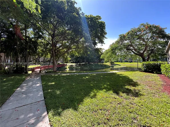 1780 Palm Cove Blvd, Delray Beach, FL