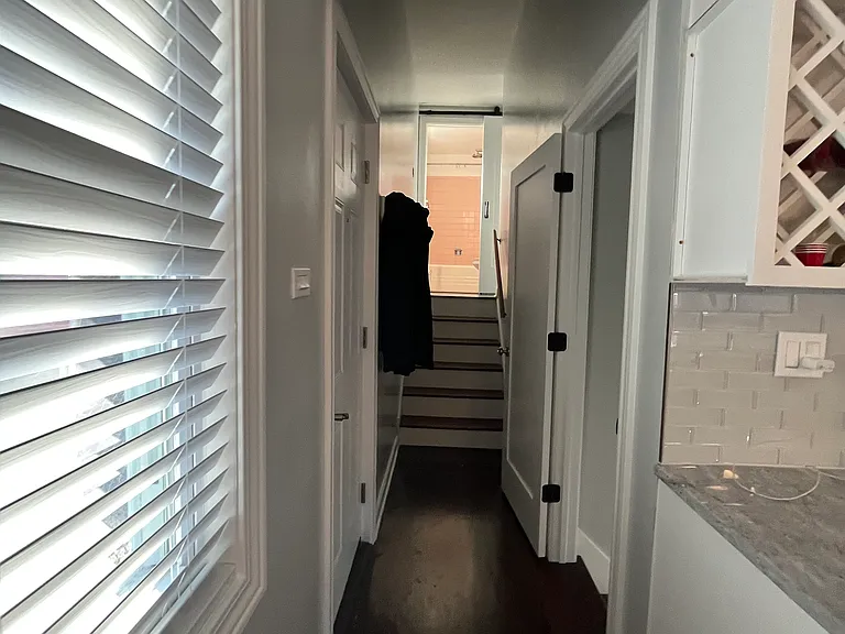 3224 S Racine Ave — Photo 13