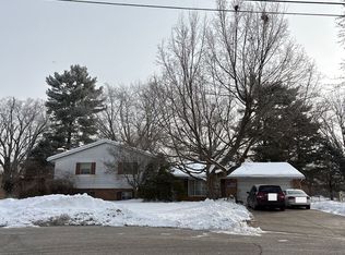 5240 Clifton Pl, Fairfield, OH 45014