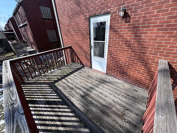 5th image of 1017 Orchard Ct