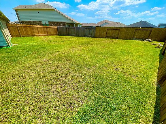 5th image of 22826 Panaro River Dr