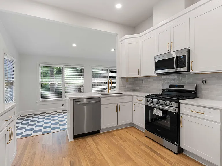 955 Adair Ave NE #1 — Photo 12