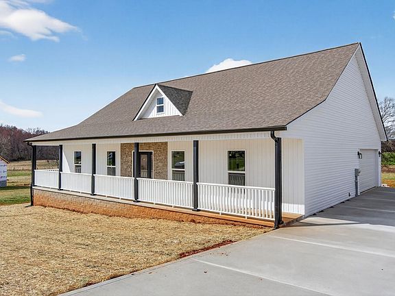 2nd image of 424 Harleys Ridge Rd