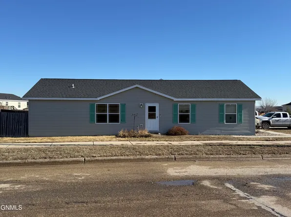 2308 28th St W, Williston, ND 58801