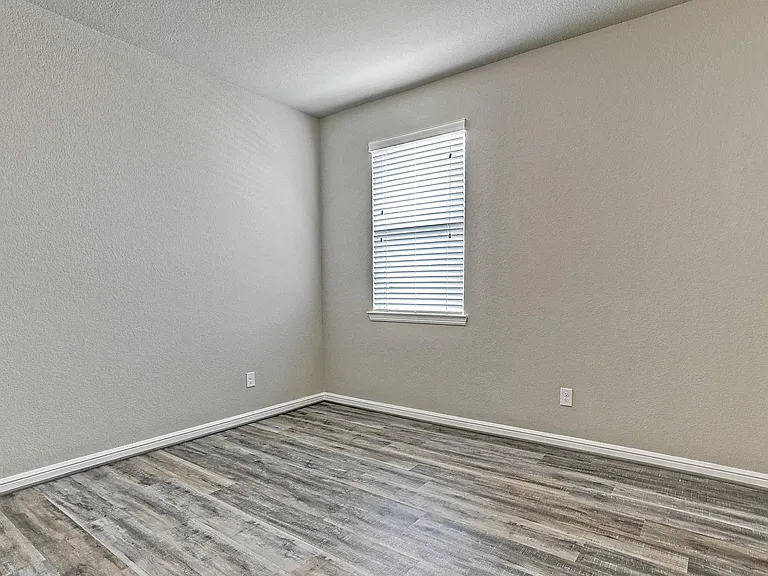 18111 Alora Springs Trc — Photo 9