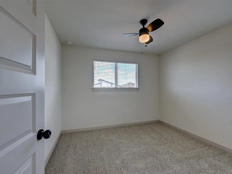 8012 Linda Michelle Ln — Photo 30