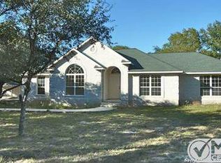 1215 Morning Glory Ln, Adkins, TX 78101