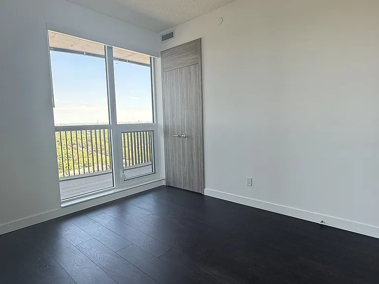 68 Esther Shiner Blvd #2105 — Photo 9