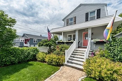 689 Nantasket Ave — Photo 1