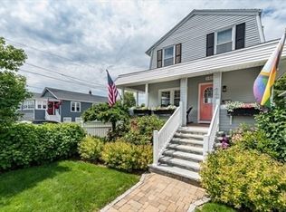 689 Nantasket Ave, Hull, MA 02045
