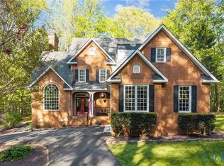 1952 Huguenot Hundred Dr, Midlothian, VA