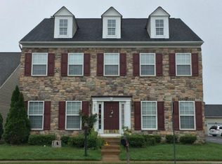 8160 Gilroy Dr, Lorton, VA 22079