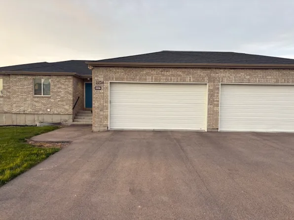 223 E Cimmarron Way Unit B, Tooele, UT 84074