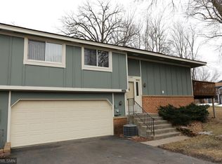 7507 Zinnia Way N, Maple Grove, MN 55311