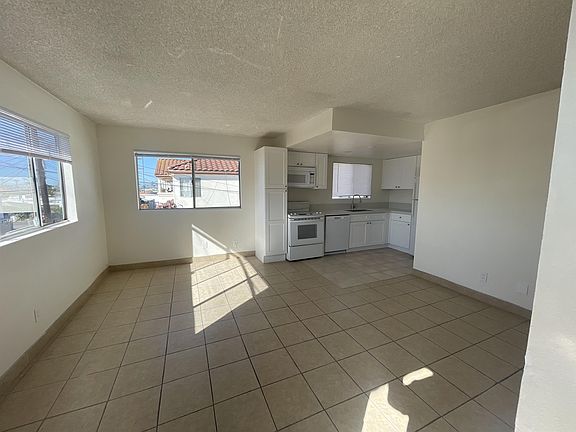 2nd image of 4526 Haines St #C