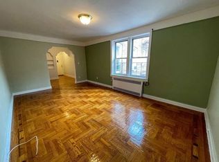 390 Ocean Pkwy #5A, Brooklyn, NY 11218