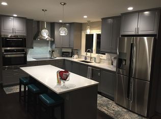 1675 Heather Ln, Huntingtown, MD 20639