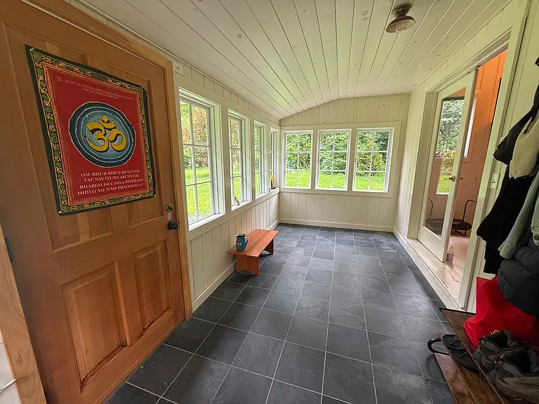 4781 State Route 212 — Photo 2