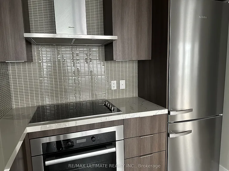 30 Shore Breeze Dr #6206 — Photo 32