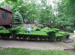 85 N Airmont Rd, Suffern, NY 10901