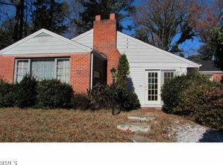 403 N Park Dr, Petersburg, VA 23805