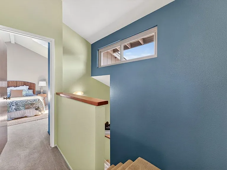 755 7th Ave — Photo 31