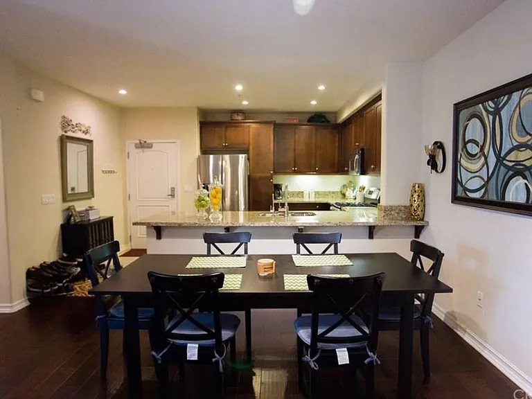629 Traction Ave #616 — Photo 14