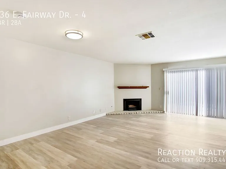 936 E Fairway Dr #4 — Photo 7