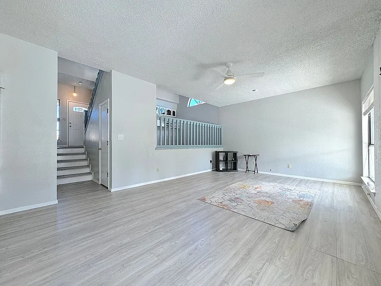 11145 Loma Escondida Dr — Photo 13