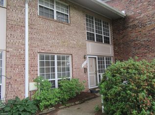 1951 Kennedy Dr #1951, McLean, VA 22102