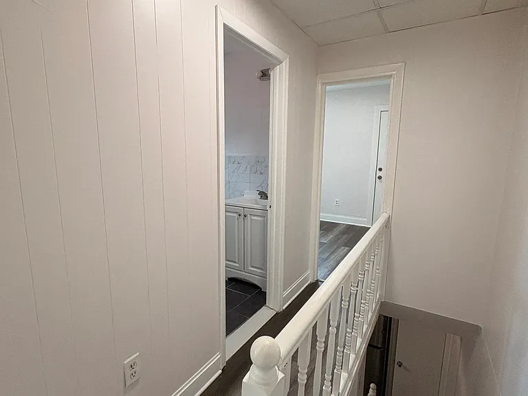 767 Roebling Ave — Photo 10
